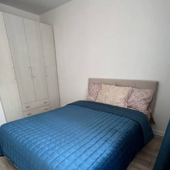 Продается 1-комнатная квартира, 36 м²