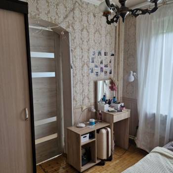 Продается Многокомнатная квартира, 77,6 м²