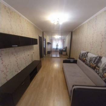 Сдается 1-комнатная квартира, 41 м²