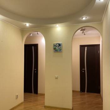Сдается Многокомнатная квартира, 90 м²