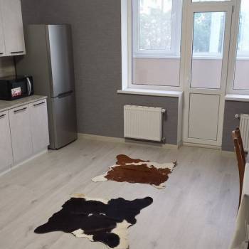 Сдается 2-х комнатная квартира, 64 м²