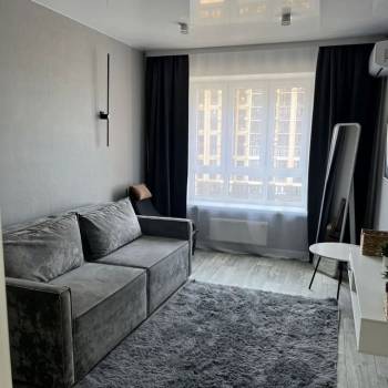 Сдается 1-комнатная квартира, 40 м²
