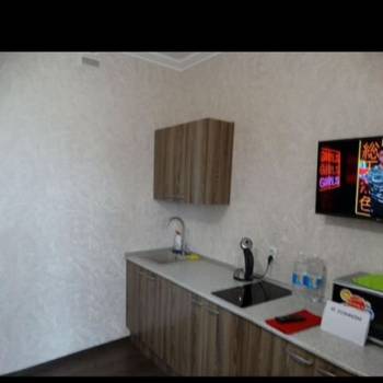 Сдается 1-комнатная квартира, 42 м²