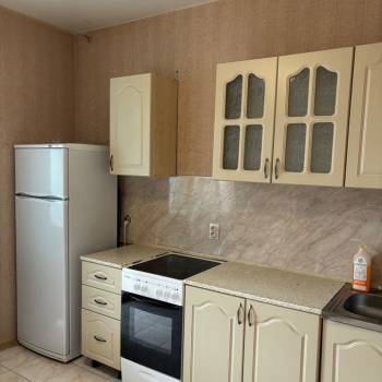 Сдается 1-комнатная квартира, 39,5 м²