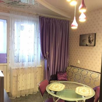 Сдается 1-комнатная квартира, 42 м²