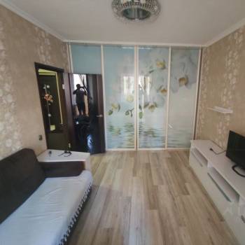 Сдается 1-комнатная квартира, 40 м²