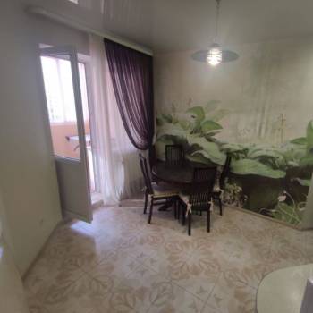 Сдается 1-комнатная квартира, 40 м²