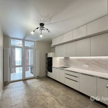 Сдается 1-комнатная квартира, 49 м²