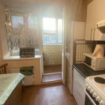 Сдается 1-комнатная квартира, 32 м²