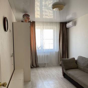 Сдается 1-комнатная квартира, 36 м²