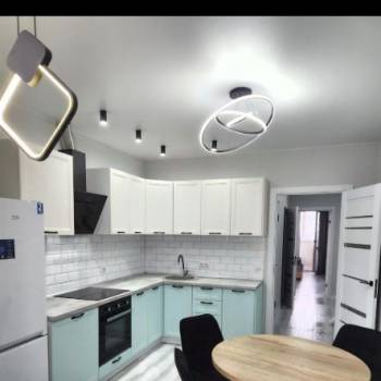Сдается 2-х комнатная квартира, 72 м²