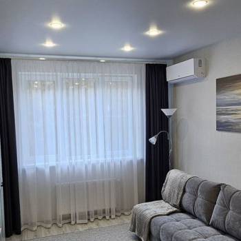 Сдается 1-комнатная квартира, 39 м²