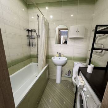 Сдается 1-комнатная квартира, 41 м²