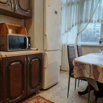 Сдается 2-х комнатная квартира, 60 м²