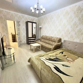 Сдается 1-комнатная квартира, 42 м²