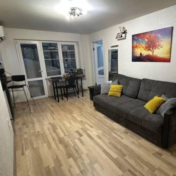 Сдается 2-х комнатная квартира, 40 м²