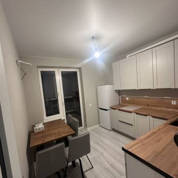 Сдается 2-х комнатная квартира, 42 м²
