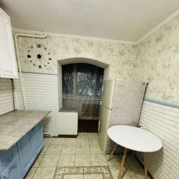 Сдается 2-х комнатная квартира, 65 м²