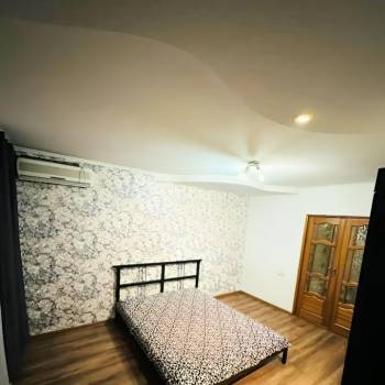 Сдается 2-х комнатная квартира, 65 м²