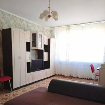 Сдается 2-х комнатная квартира, 60 м²