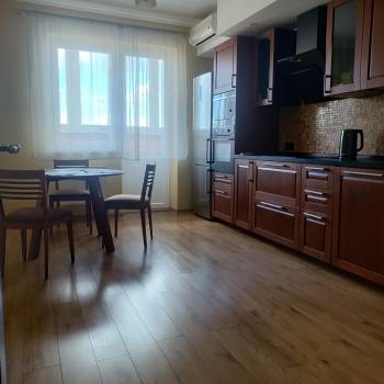 Сдается 2-х комнатная квартира, 71,5 м²