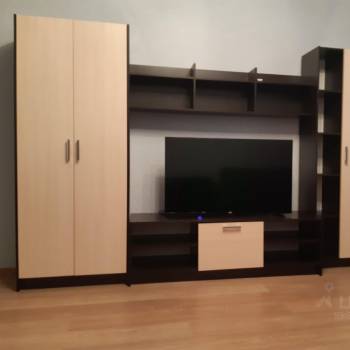 Сдается 1-комнатная квартира, 54 м²