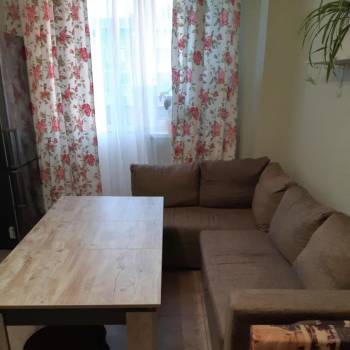 Сдается 1-комнатная квартира, 54 м²