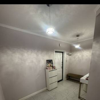 Сдается 1-комнатная квартира, 42 м²