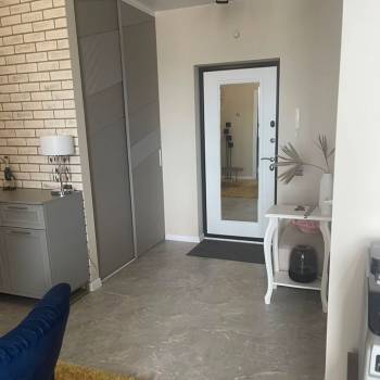 Продается 1-комнатная квартира, 40 м²
