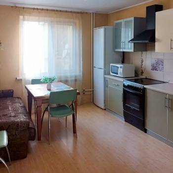 Сдается 2-х комнатная квартира, 70 м²