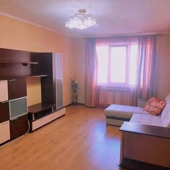 Сдается 2-х комнатная квартира, 70 м²