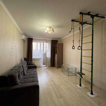 Сдается 2-х комнатная квартира, 65 м²