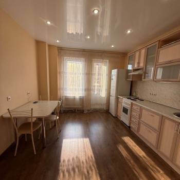 Сдается 1-комнатная квартира, 48,9 м²
