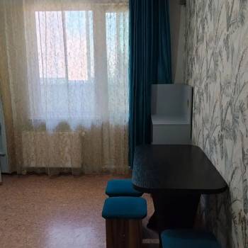 Сдается 2-х комнатная квартира, 70 м²