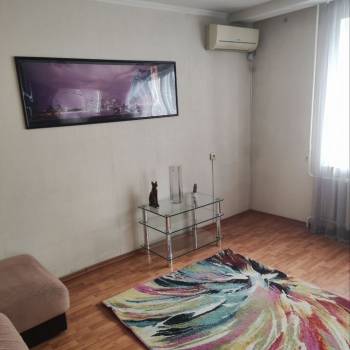 Сдается 2-х комнатная квартира, 56 м²