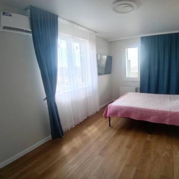 Сдается 2-х комнатная квартира, 53 м²