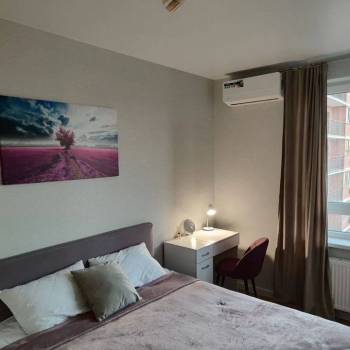 Продается 1-комнатная квартира, 37 м²