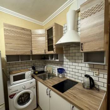 Сдается 1-комнатная квартира, 40 м²