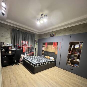 Сдается Дом, 182 м²
