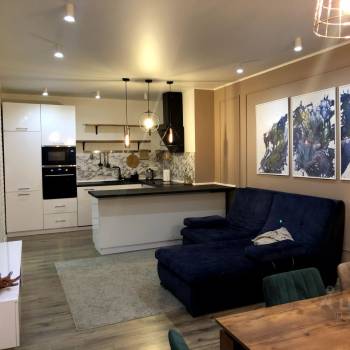 Продается 2-х комнатная квартира, 60,65 м²
