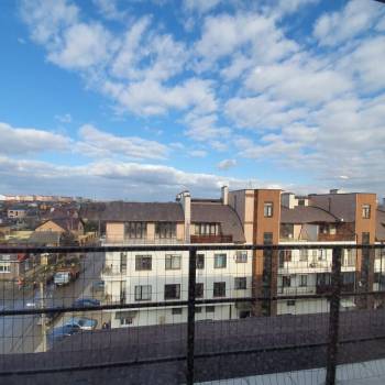 Продается 1-комнатная квартира, 66 м²
