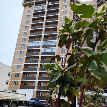 Сдается 1-комнатная квартира, 42 м²