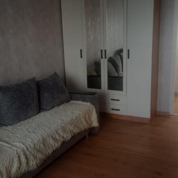 Сдается 1-комнатная квартира, 42 м²