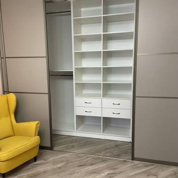 Сдается 2-х комнатная квартира, 91 м²
