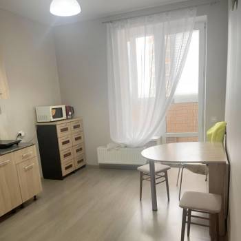 Сдается 2-х комнатная квартира, 69 м²