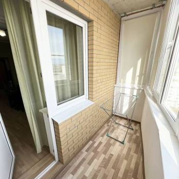 Сдается 1-комнатная квартира, 53,6 м²