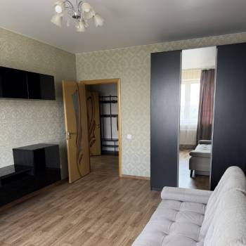 Сдается 1-комнатная квартира, 38,1 м²