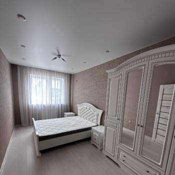 Сдается 1-комнатная квартира, 38 м²