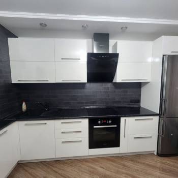 Сдается 2-х комнатная квартира, 60 м²