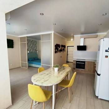Сдается 1-комнатная квартира, 43 м²